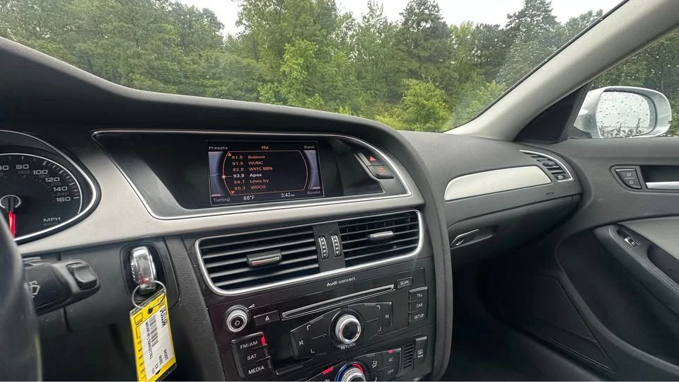 2013 Audi B8 A4 - Image 11 of 13