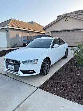 2013 Audi A4 2.0T Premium Sedan 4D