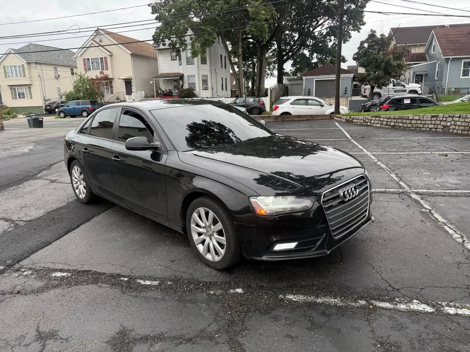 2013 Audi B8 A4 - Image 2 of 15