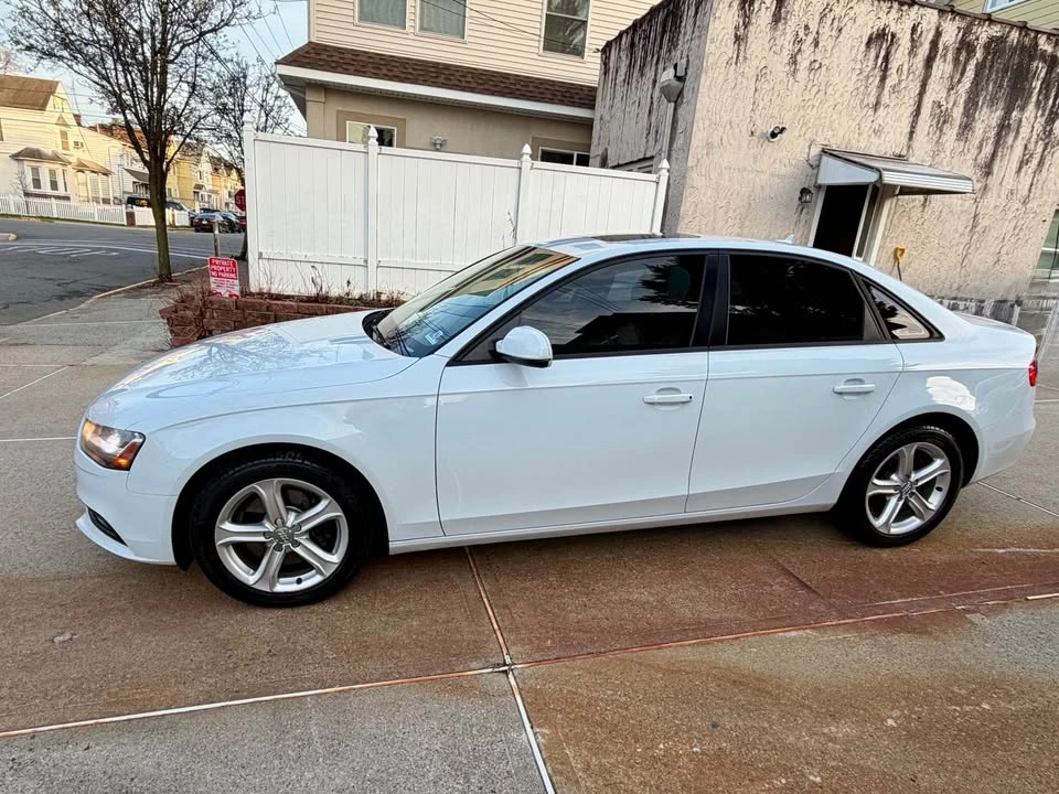 2013 Audi B8 A4 - Image 2 of 10