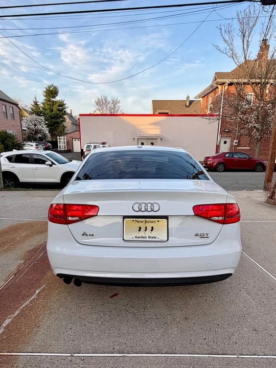 2013 Audi B8 A4 - Image 4 of 10