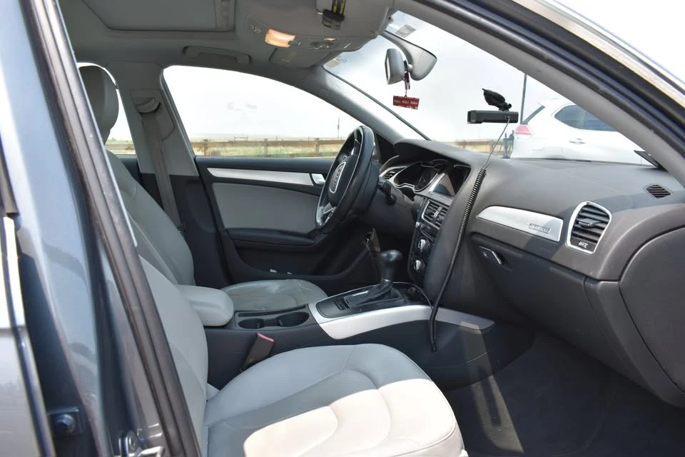 2013 Audi B8 A4 - Image 9 of 17