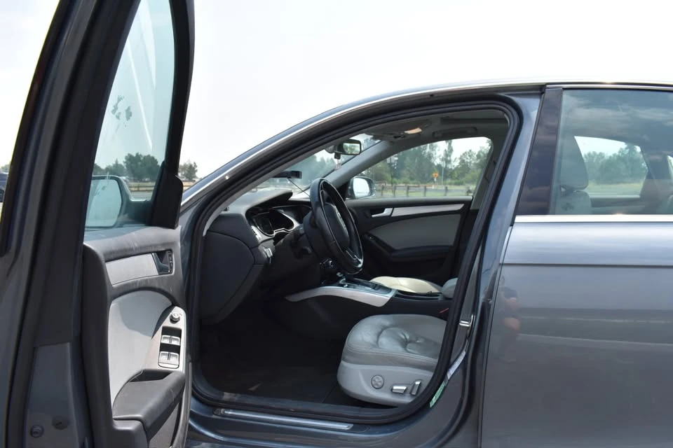 2013 Audi B8 A4 - Image 11 of 17