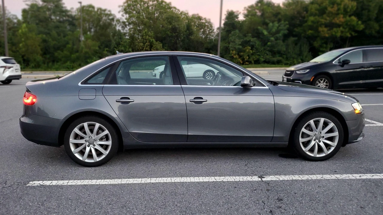 2013 Audi B8 A4 - Image 14 of 31