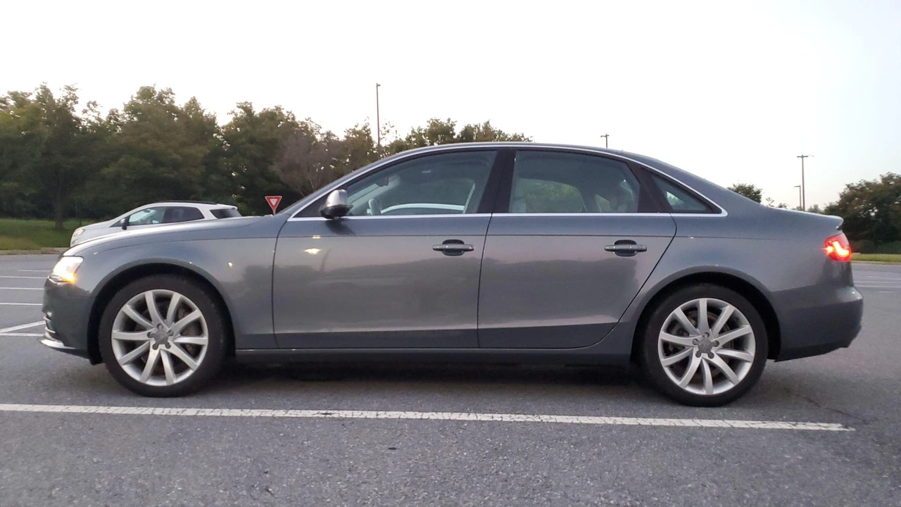2013 Audi B8 A4 - Image 8 of 31