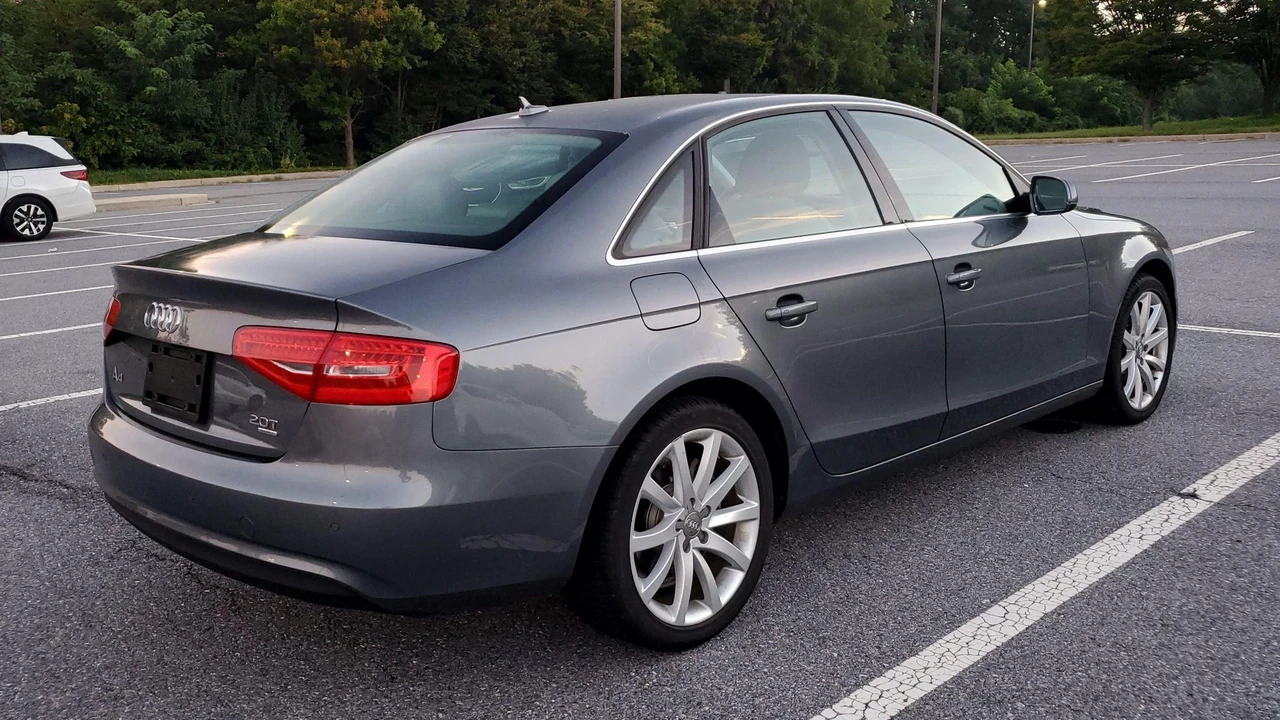 2013 Audi B8 A4 - Image 13 of 31