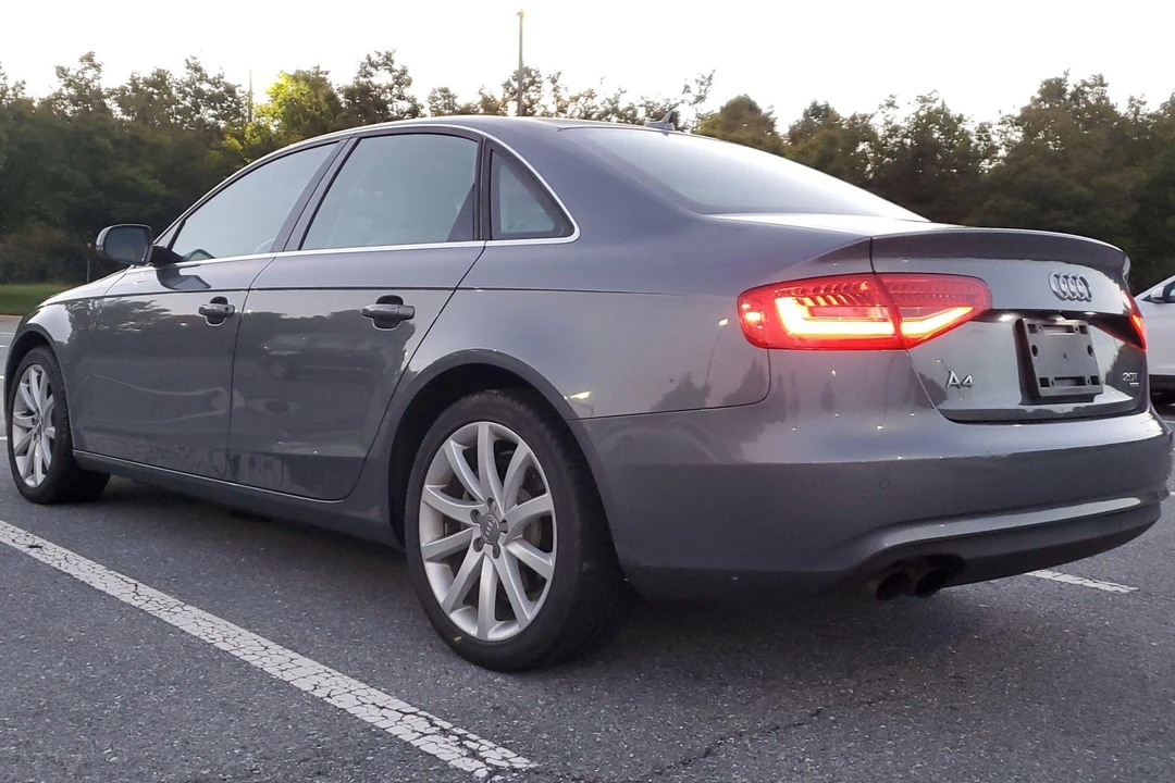 2013 Audi B8 A4 - Image 4 of 31