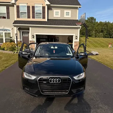 2013 Audi A4 2.0T Quattro Premium Sedan 4D