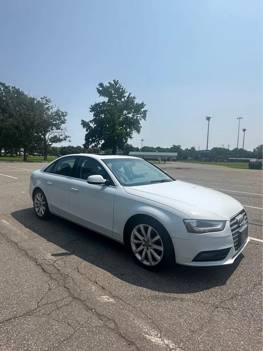 2013 Audi B8 A4 - Image 2 of 7