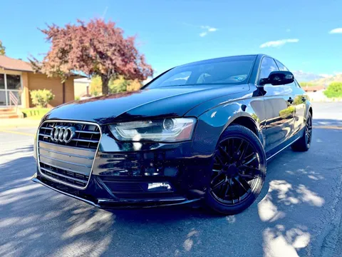 2013 Audi A4 2.0T Quattro Premium Sedan
