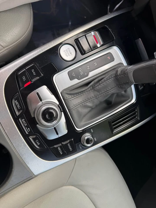 2013 Audi B8 A4 - Image 12 of 19
