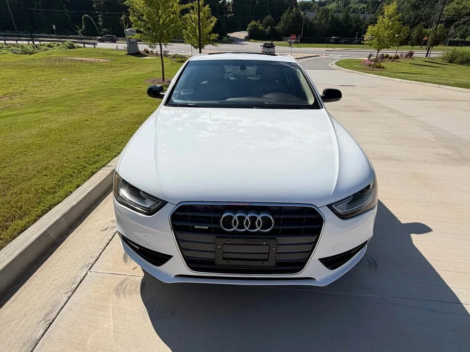 2013 Audi B8 A4 - Image 2 of 19