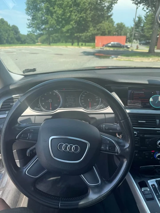 2013 Audi B8 A4 - Image 13 of 19