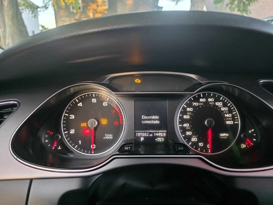 2013 Audi B8 A4 - Image 9 of 14