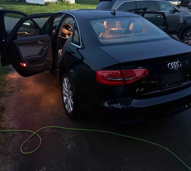 2013 Audi B8 A4 - Image 4 of 8