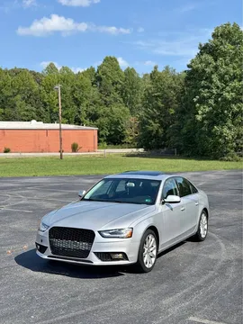 2013 Audi A4 2.0T Sedan 4D