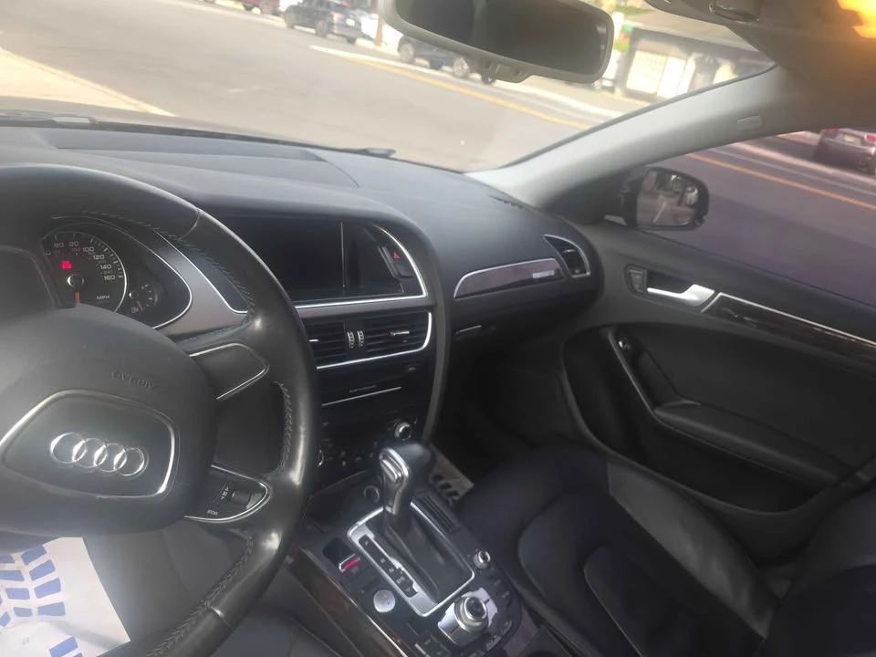 2013 Audi B8 A4 - Image 11 of 20