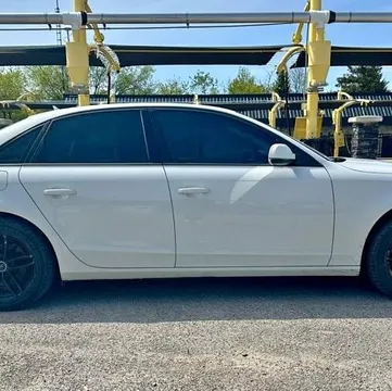 2013 Audi A4 2.0T Quattro Premium