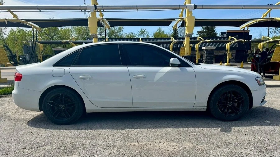 2013 Audi B8 A4 - Image 7 of 20
