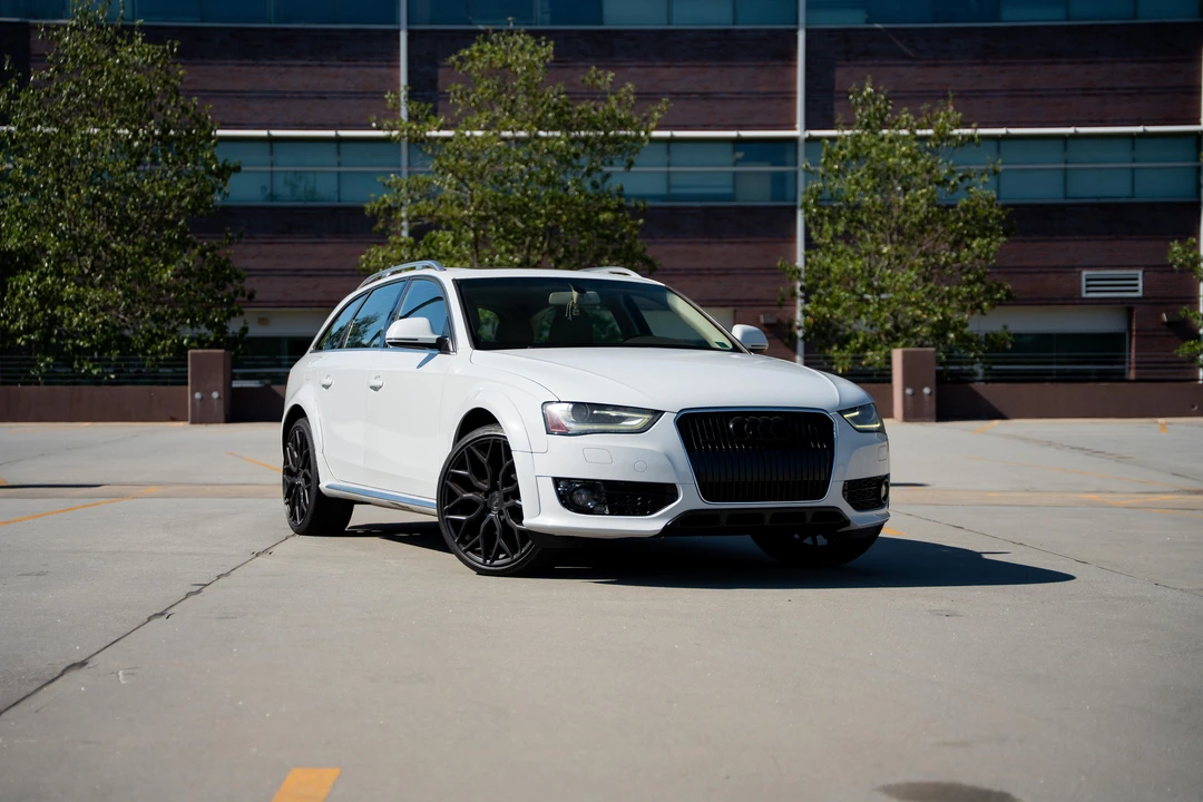 2013 Audi B8 A4 - Image 16 of 31