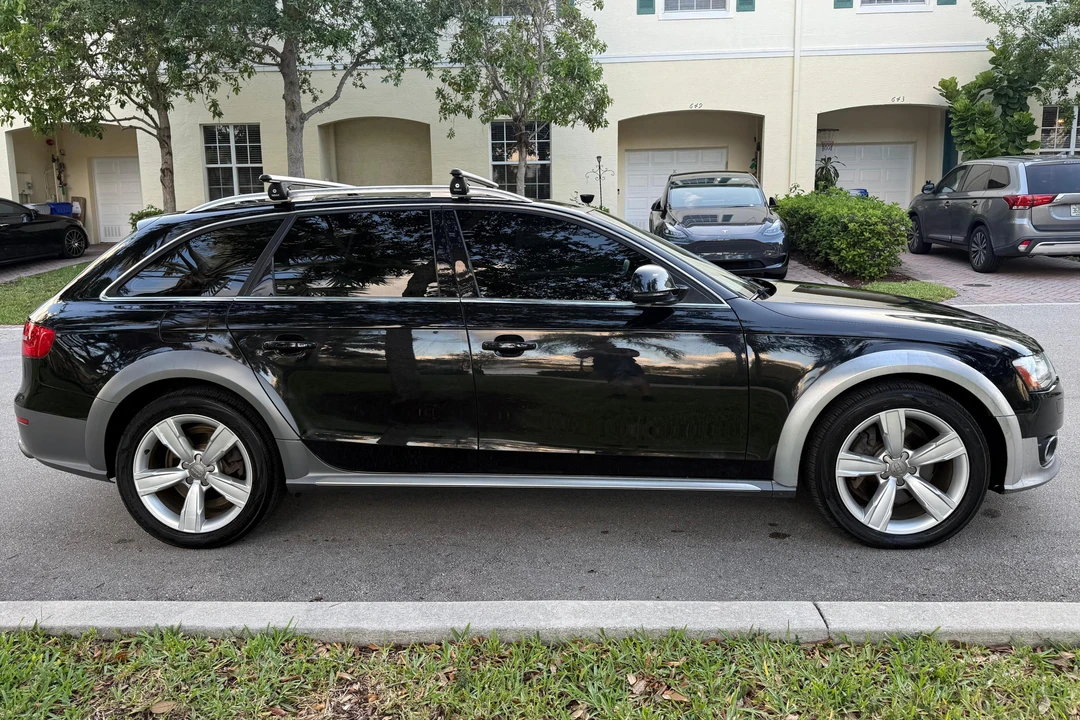 2013 Audi B8 A4 - Image 3 of 31
