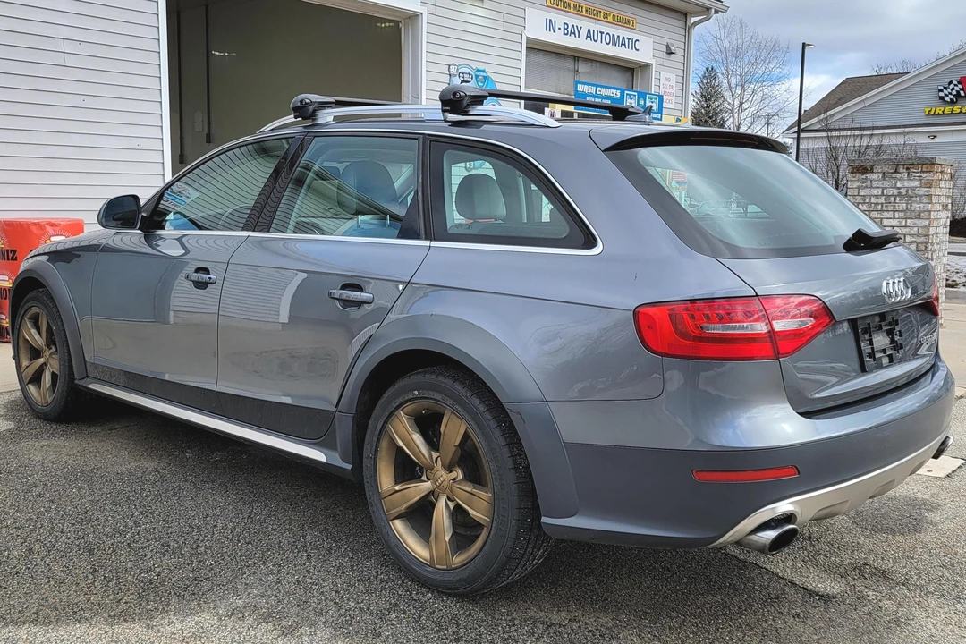 2013 Audi B8 A4 - Image 4 of 31