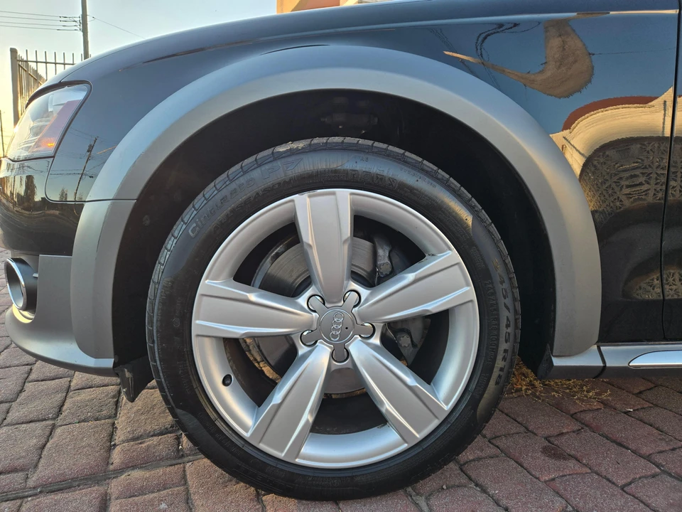2013 Audi B8 A4 - Image 27 of 31