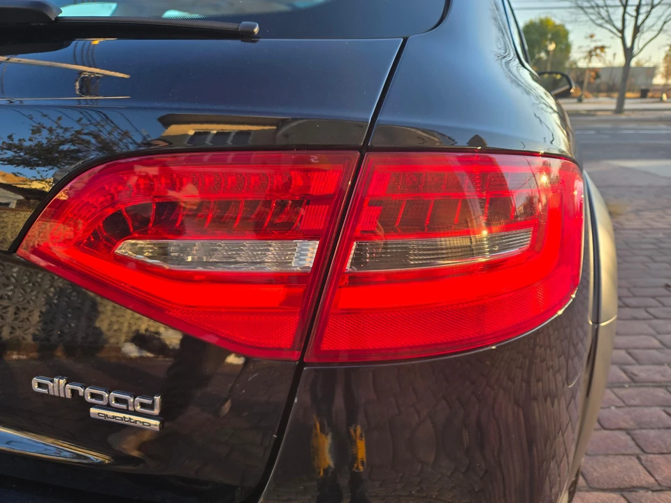 2013 Audi B8 A4 - Image 24 of 31