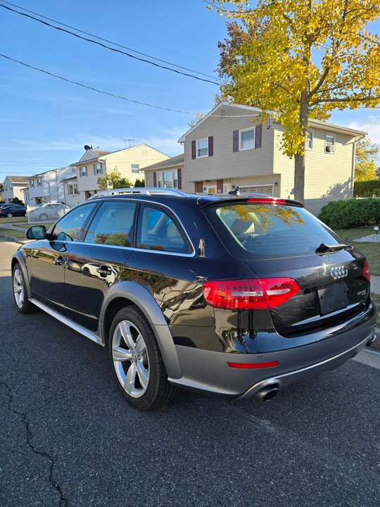 2013 Audi B8 A4 - Image 9 of 31