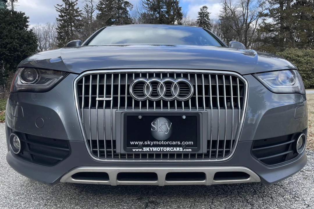 2013 Audi B8 A4 - Image 2 of 5