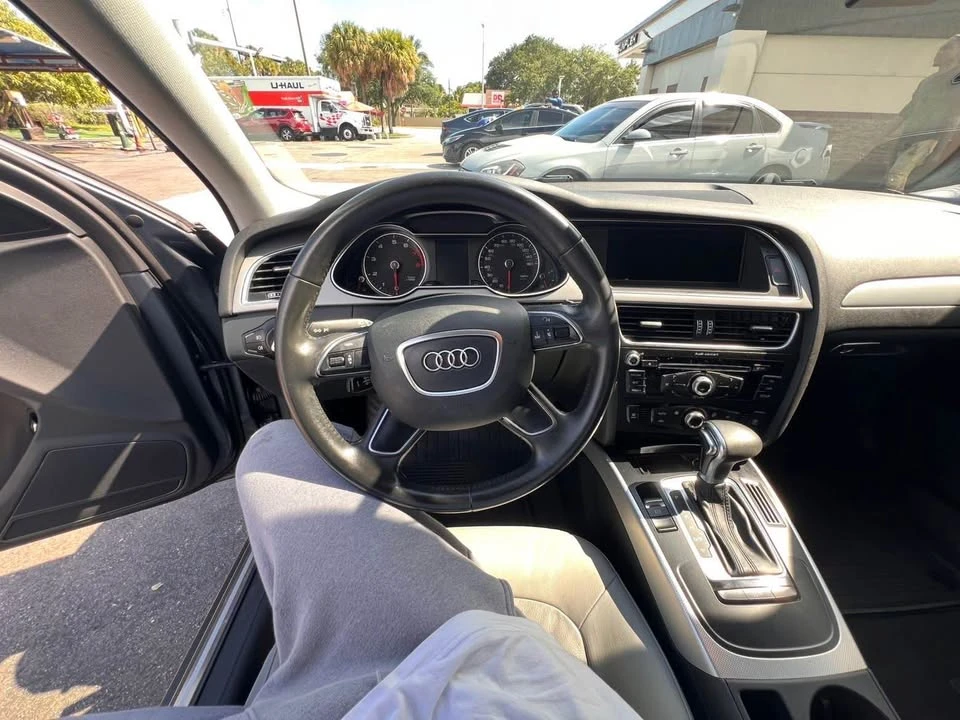 2013 Audi B8 A4 - Image 2 of 10