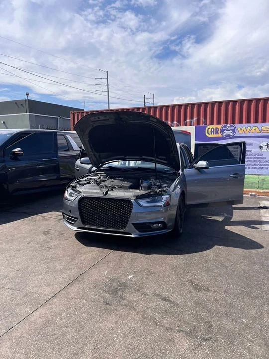 2013 Audi B8 A4 - Image 6 of 10