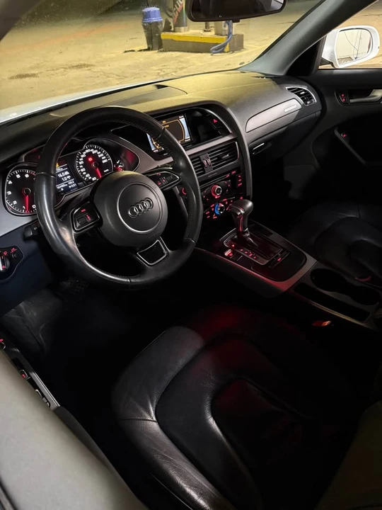2013 Audi B8 A4 - Image 8 of 12