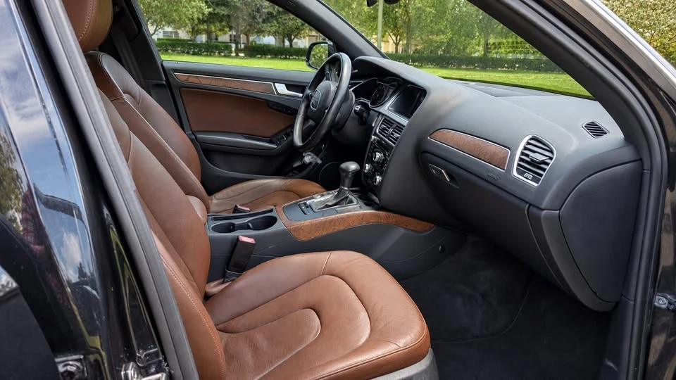 2013 Audi B8 A4 - Image 9 of 20