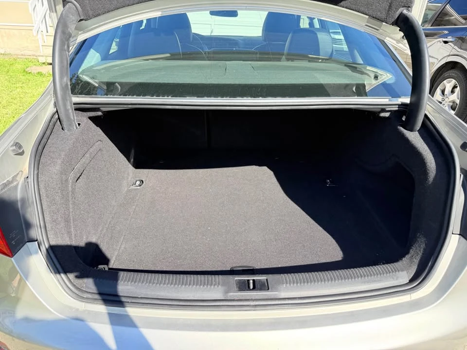 2013 Audi B8 A4 - Image 17 of 20