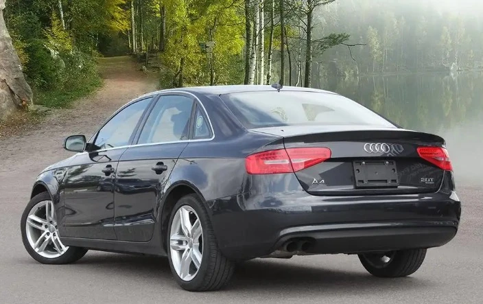 2013 Audi B8 A4 - Image 2 of 20