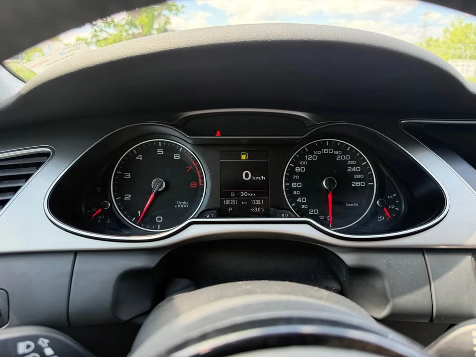 2013 Audi B8 A4 - Image 9 of 14