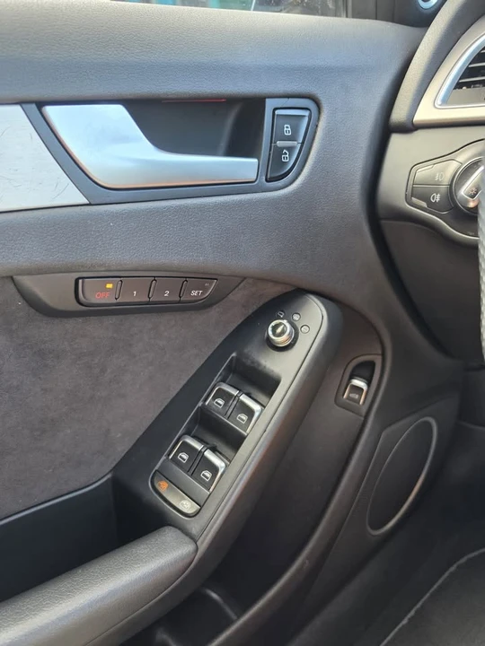 2013 Audi B8 A4 - Image 17 of 20