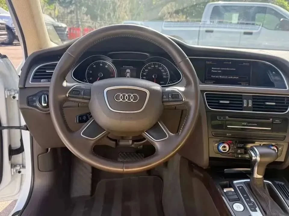 2013 Audi B8 A4 - Image 10 of 19