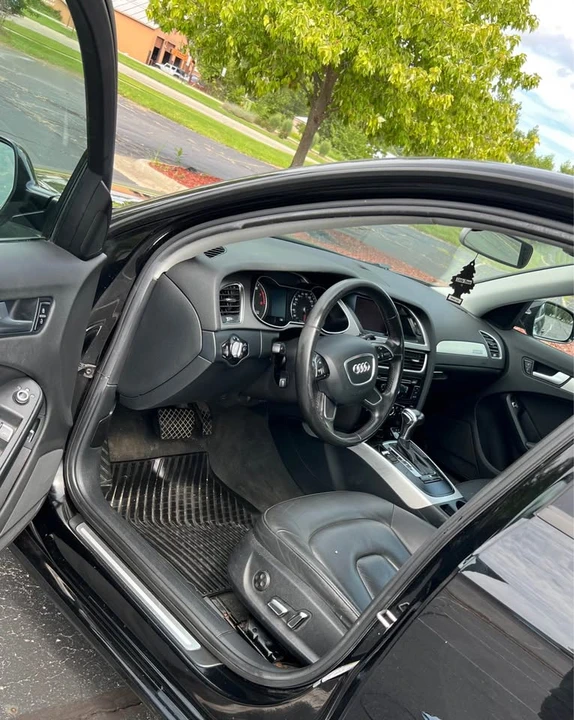 2013 Audi B8 A4 - Image 12 of 16
