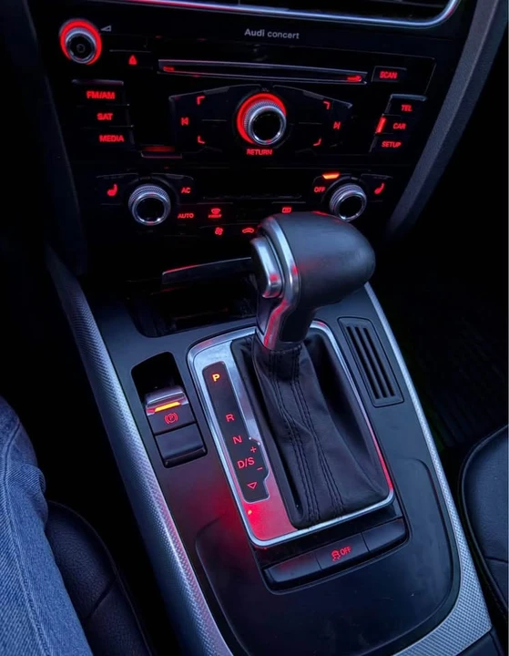 2013 Audi B8 A4 - Image 9 of 11