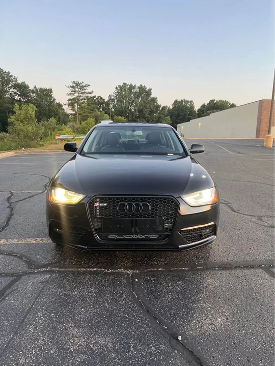 2013 Audi B8 A4 - Image 2 of 18