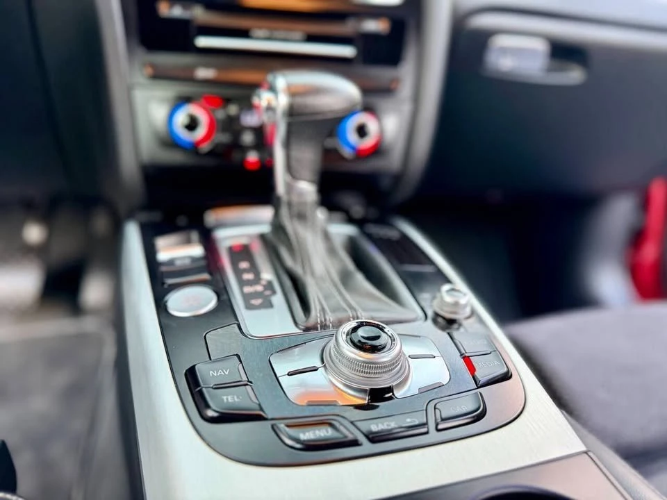 2013 Audi B8 A4 - Image 12 of 20