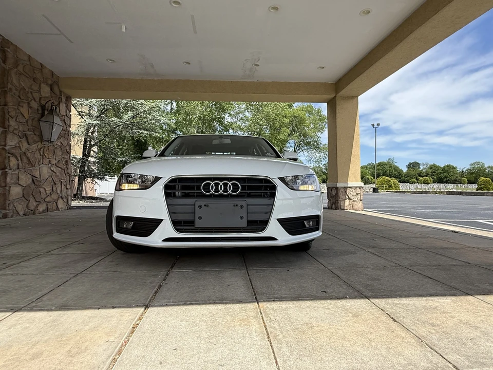 2013 Audi B8 A4 - Image 9 of 31