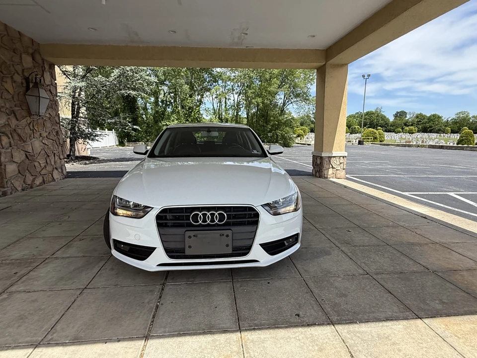 2013 Audi B8 A4 - Image 6 of 31