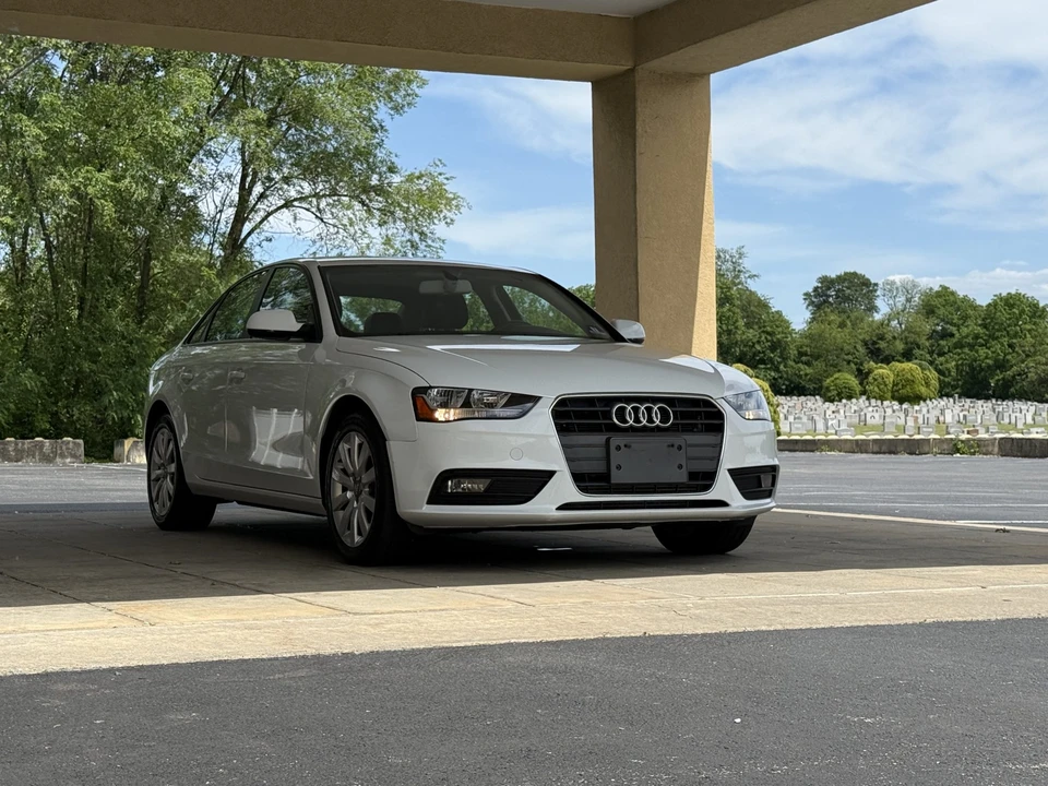 2013 Audi B8 A4 - Image 12 of 31