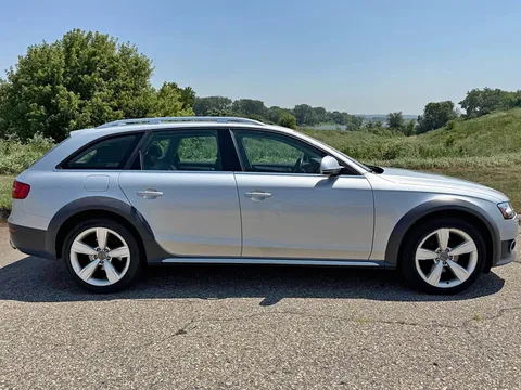 2013 Audi A4 allroad Premium Plus Wagon 4D