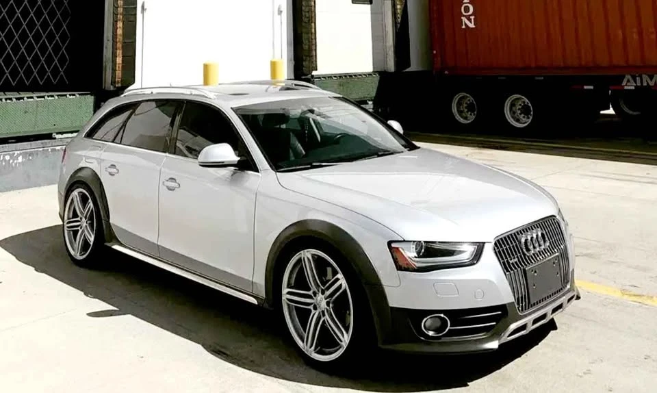 2013 Audi Allroad - Image 2 of 3