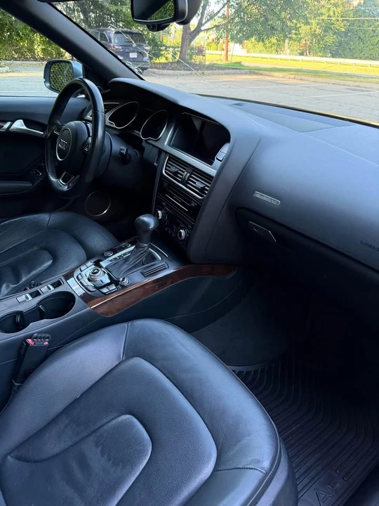 2013 Audi B8 A5 - Image 11 of 16