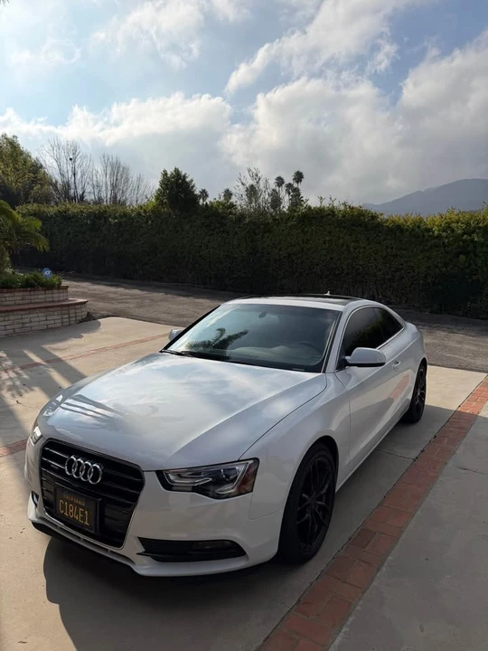 2013 Audi B8 A5 - Image 2 of 8